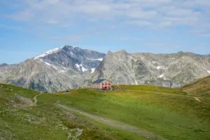 The hut at Col de Balme